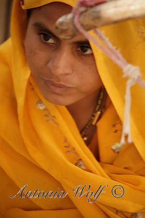 Women on her Loom
