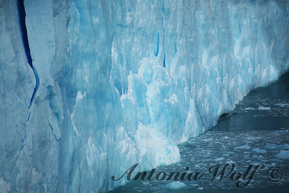 Ice City Moreno Glacier
