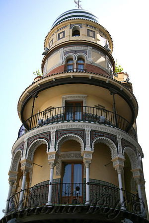 Exquisite Round House in Sevilla