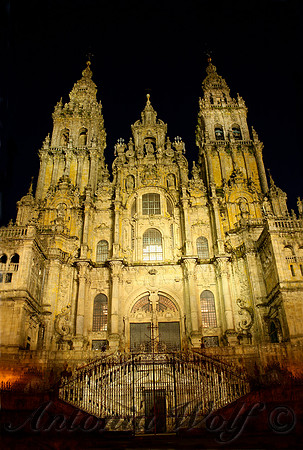 Santiago de Campostella Cathedral at Night