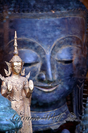 Buddha with Goddess:Paris